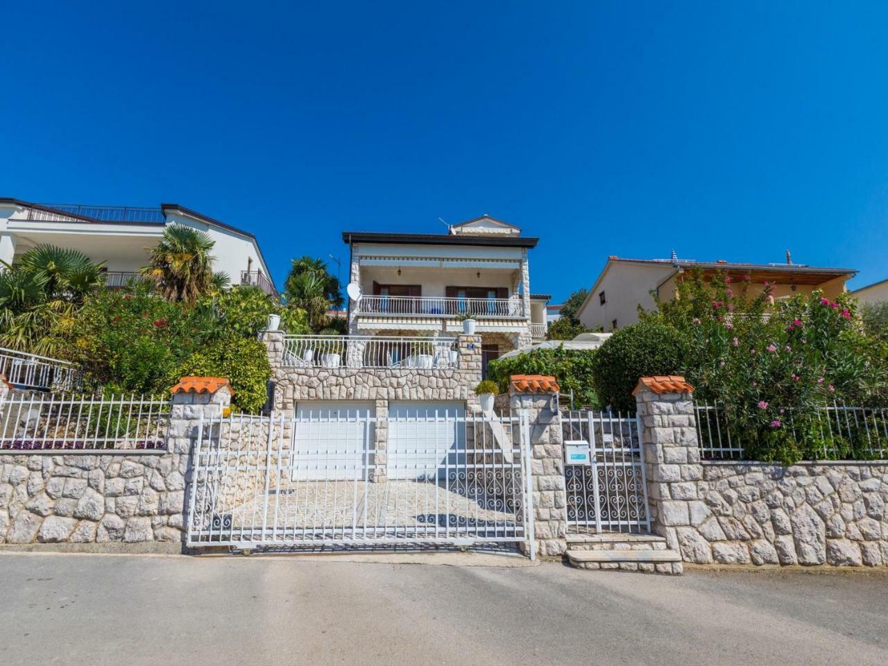 Apartments Vukovic Dramalj Kültér fotó